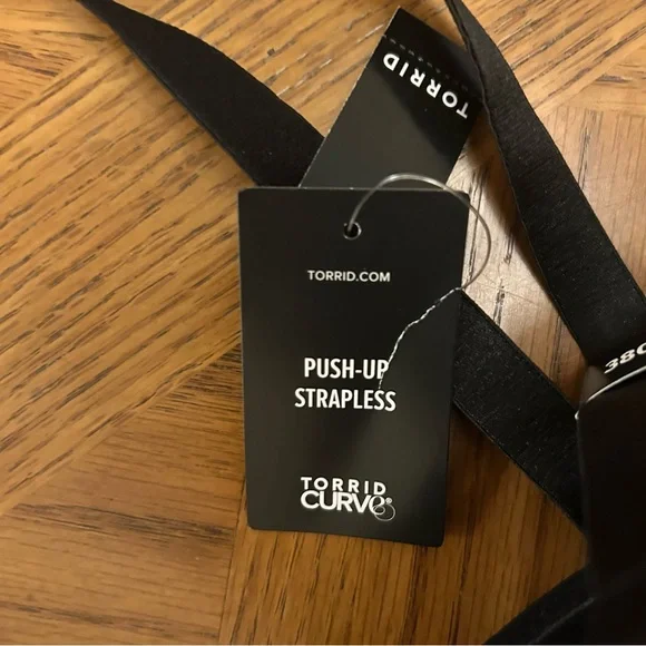 Strapless Torrid Multiway Leopard Print & Black scalloped lace bra - Picture 4 of 9